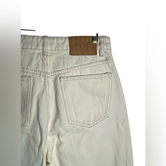 ZARA jeans size 6 High Rise Straight Leg Cropped Jeans with Raw Hem 🩷 - Picture 6 of 9